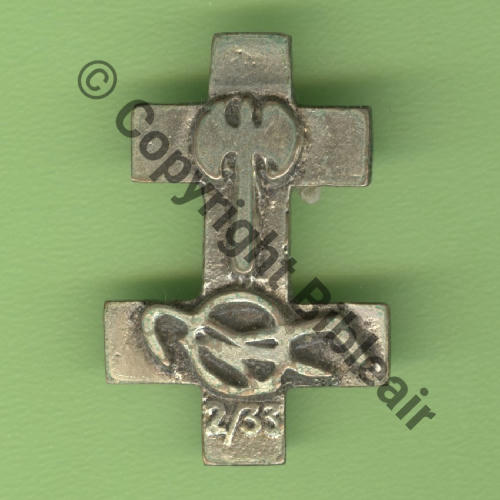 33.2  1942.1943 NH GR.II.33 TUNIS EL AOUINA  Fab Loc 2Anneaux dt 1 coupe Dos irreg Embouti mouette et manche  ARGENT.. Pas poincon Src.Y.GENTY 81Eur01.20 